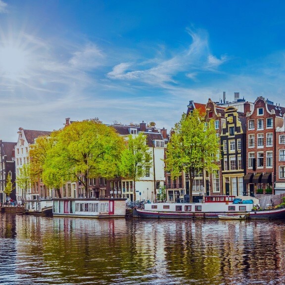 esc-kongress-amsterdam-shutterstock-656151523-576x576a
