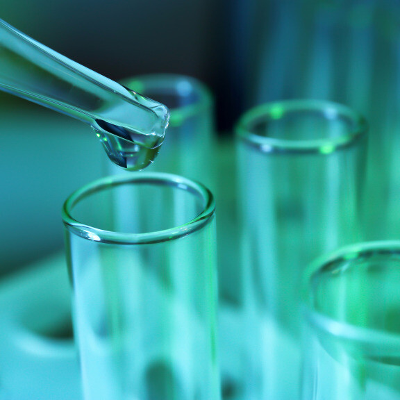 forschung-labor-shutterstock-1061939132-576x576