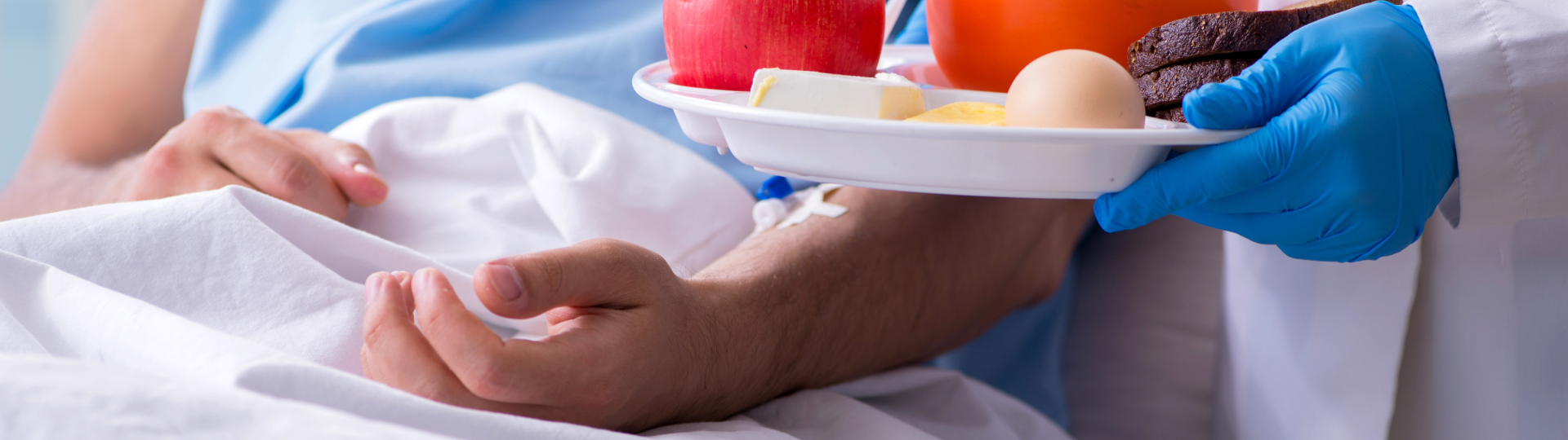 KRANKENHAUSESSEN-shutterstock-1498671236-32zu9-1920x540