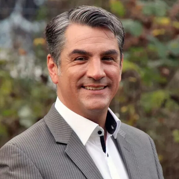 lorkowski-stefan-cr-betty hebecker-1zu1-576x576