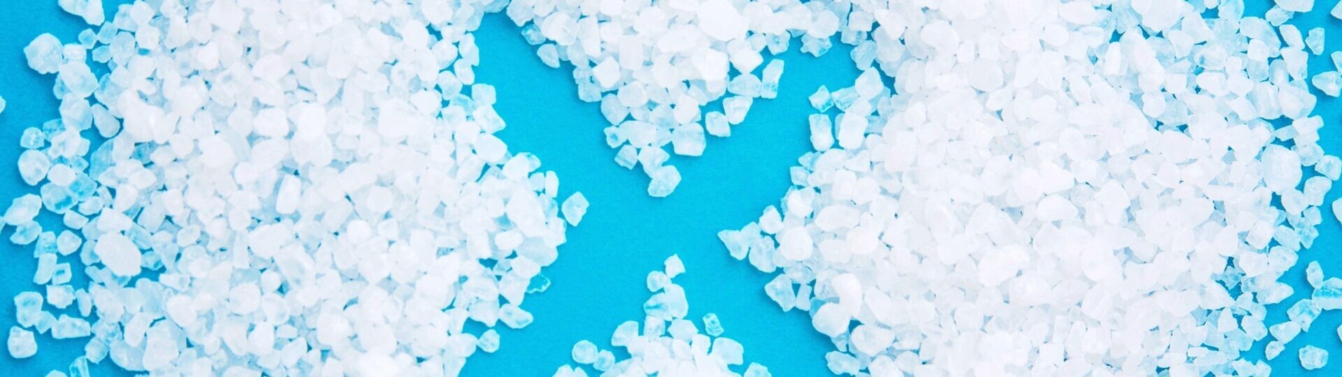 natrium-salz-blutdruck-shutterstock-2395458991-32zu9-1920x540