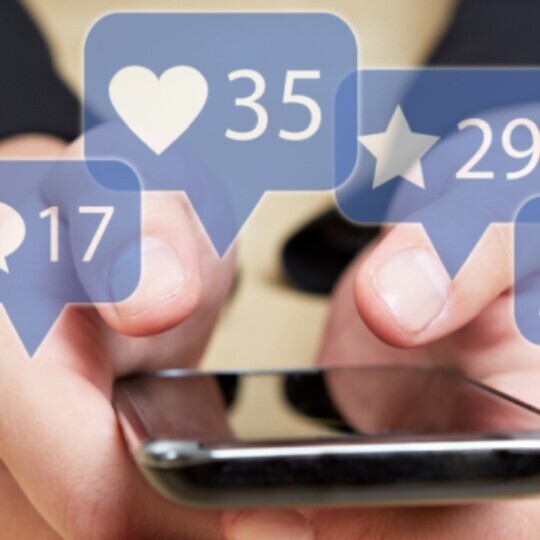 social-media-shutterstock-730530235-32zu9-1920x540