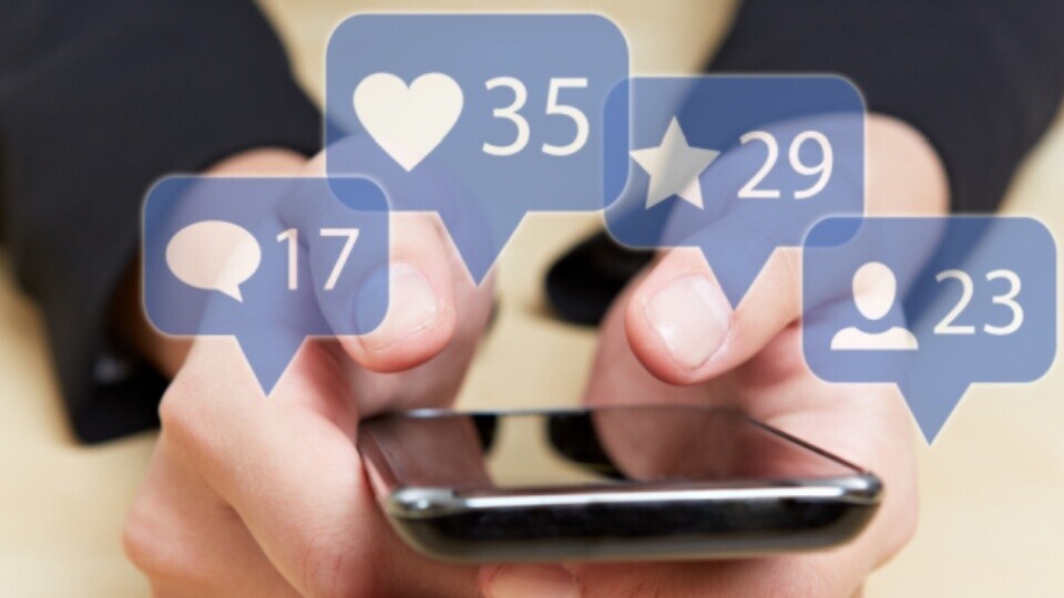 social-media-shutterstock-730530235-32zu9-1920x540