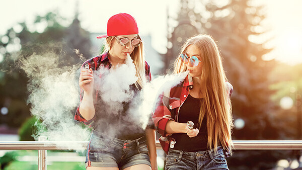 rauchen-vaping-gefahr-t