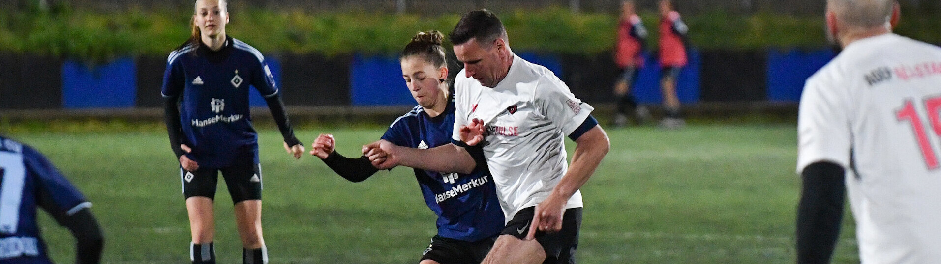 vorhofflimmern-fussball-spiel-h