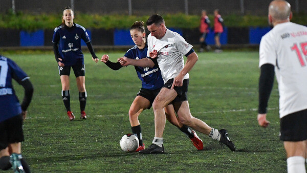 vorhofflimmern-fussball-spiel-t