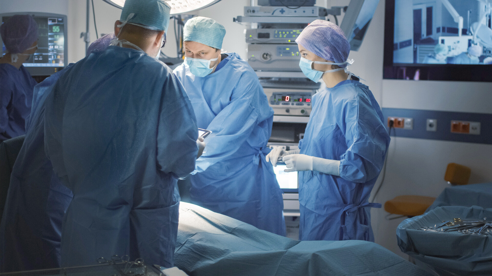 herzkatheteruntersuchung-864573942-it