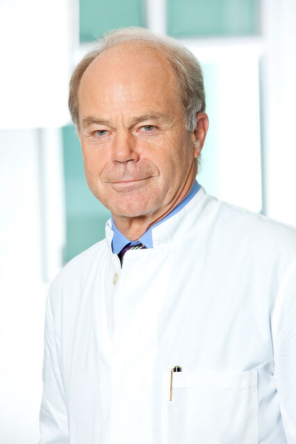 Franz Goss Halb-Portrait Arzt