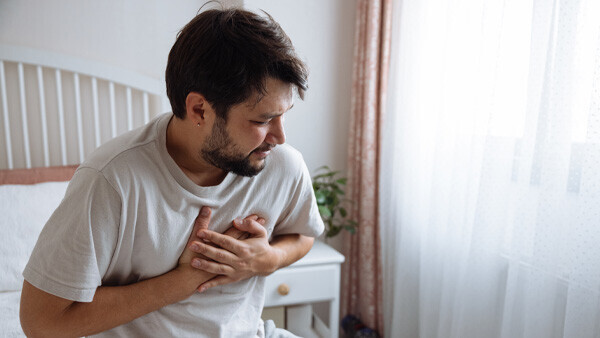 arrhythmogene-rechtsventrikulaere-kardiomyopathie-t