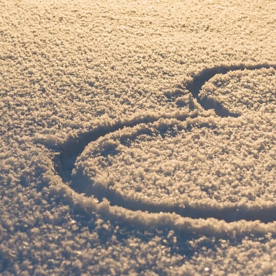 Herz im Schnee