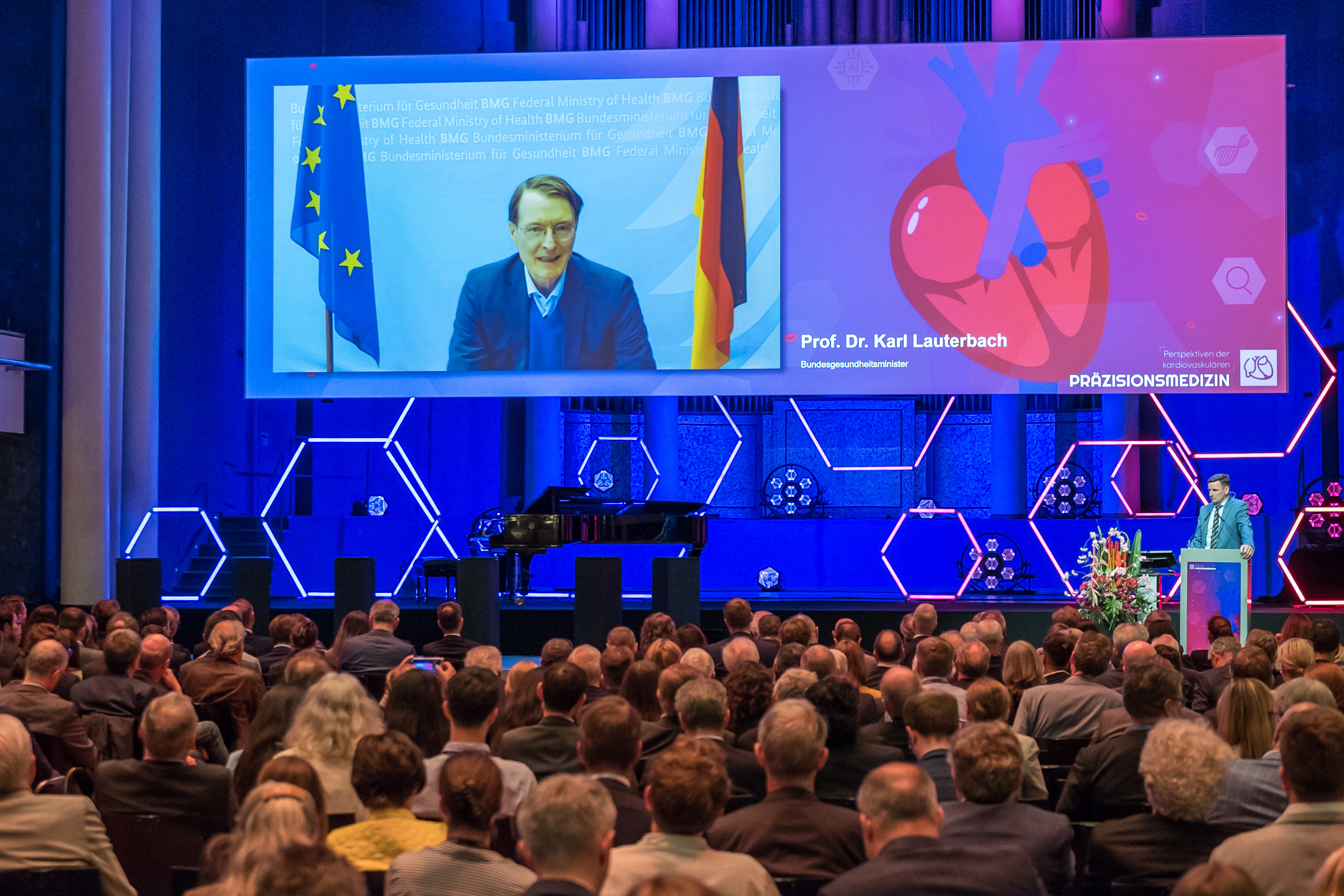Prof. K. Lauterbach bei der Eröffnungsfeier