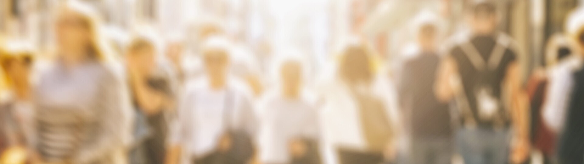 Header-anonymous-crowd-shutterstock-1304842318